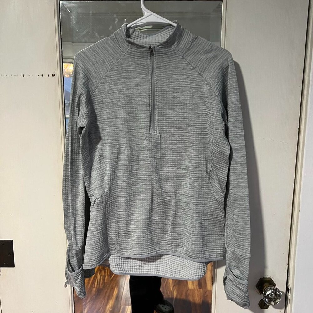 Nike Dri-Fit grey and white women's long sleeve top